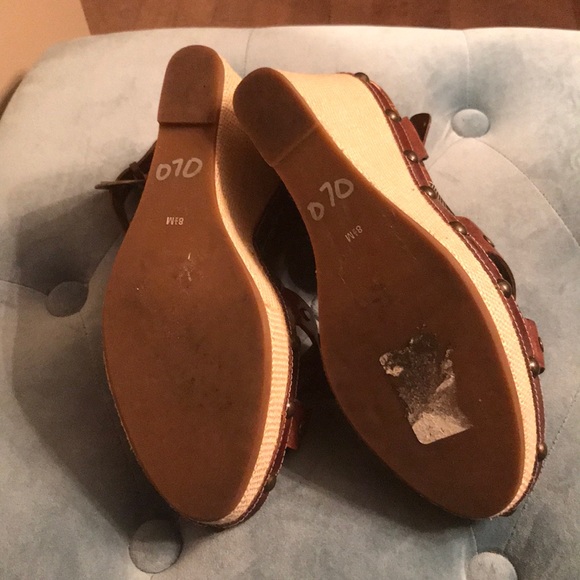 Guess Espadrille Sandal. - Picture 4 of 6